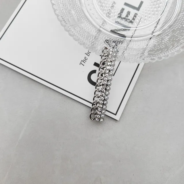 Cold Style Pearl Full Diamond Spring Clip High grade Chain Elegant Hair Accessories Pearl Small Size Silver - Shop at LoveMi