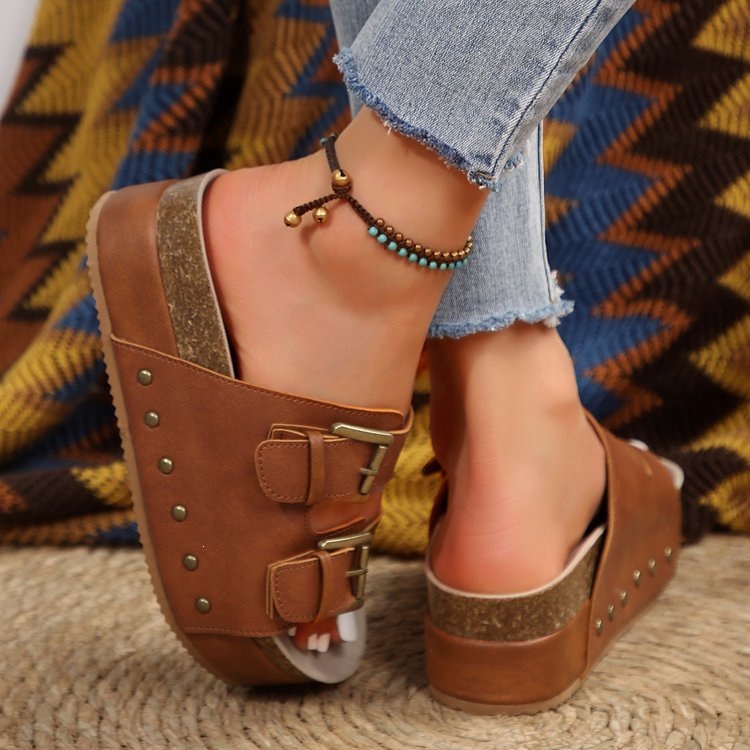 Platform Thong Sandals, picture 4 of 5