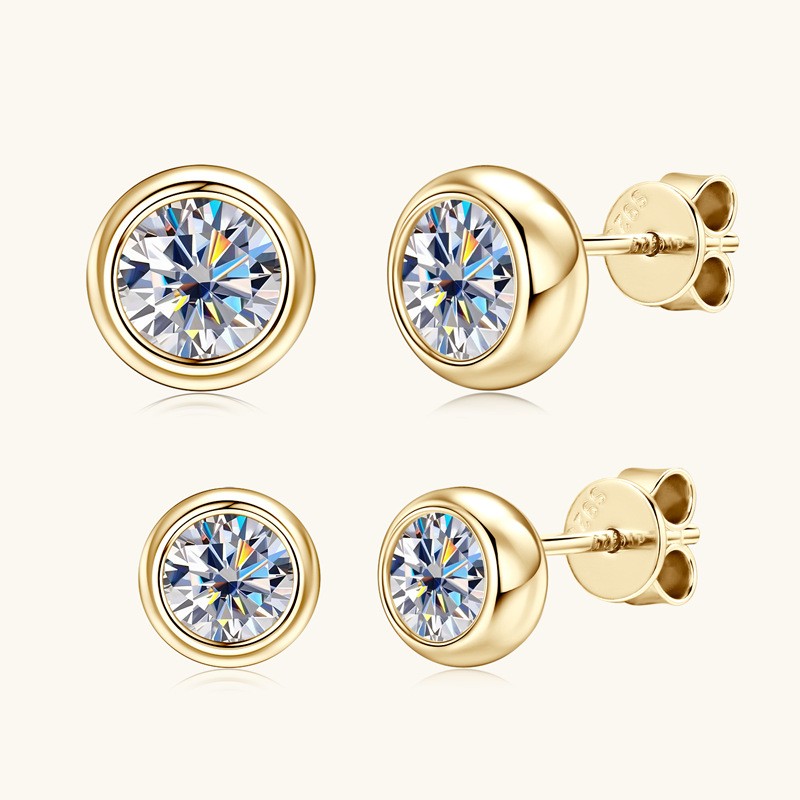 S925 Silver Fashion All-match Round Moissanite Stud Earrings