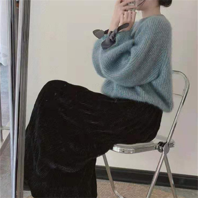 Title 7, Lazy Fashion Bow Lantern Sleeve Mink-like Knitwear