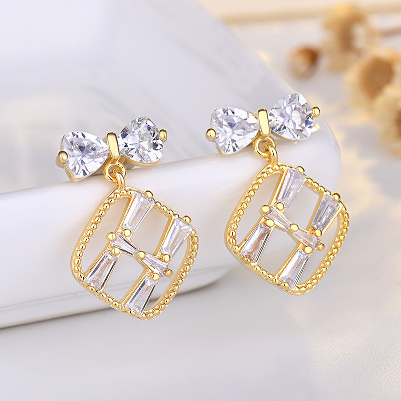 H Zircon Sterling Silver Stud Earrings Female