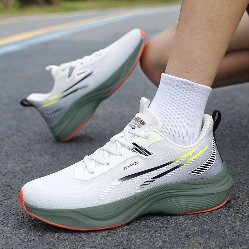 New Non-slip Outdoor Mesh Breathable Soft-soled Running Shoes