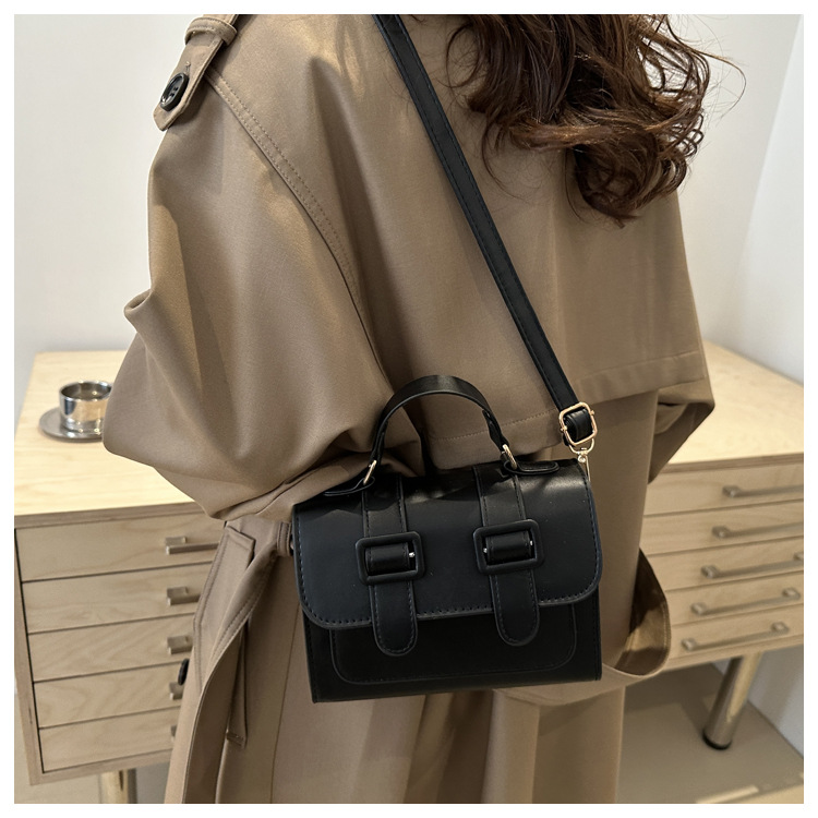 Buy Women's Clothing Online | Buy Trending Dresses for Women