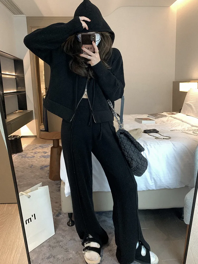 Idle Style Europe Station Hooded Sweater Cardigan Suit - Black