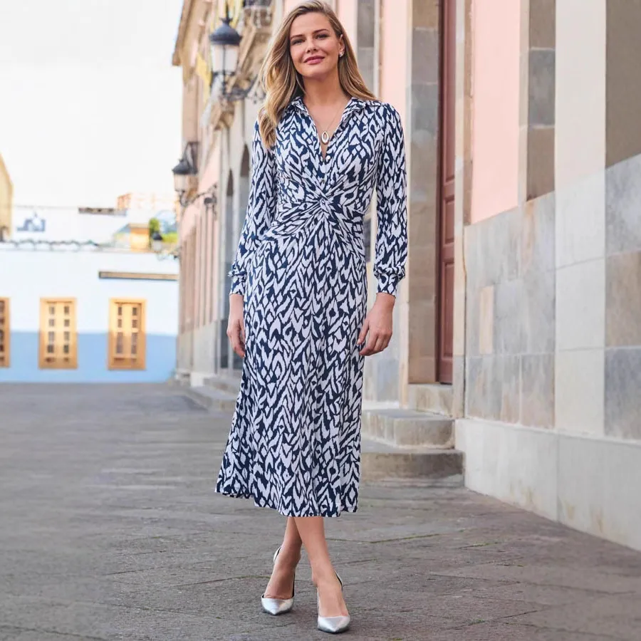 Printed-button Knot-detail Figure-hugging Long-sleeve Dress For Fall And Winter - Blue