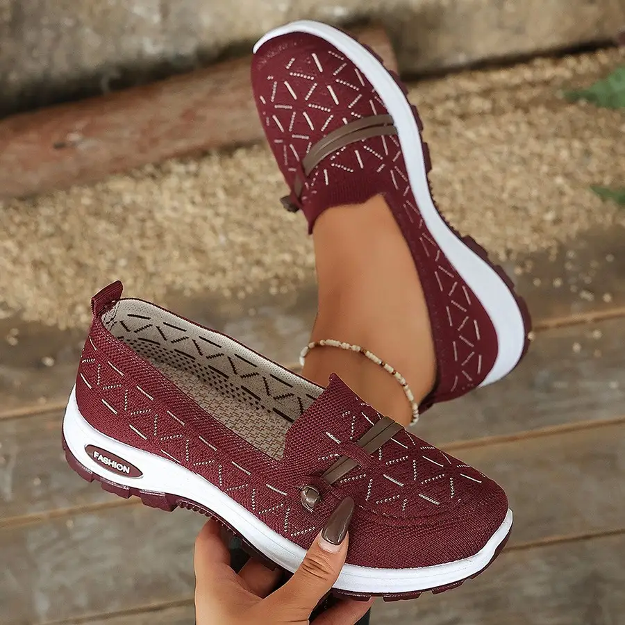 Mesh Soft-soled Non-slip Mom Shoes Flat-heeled Breathable Flats