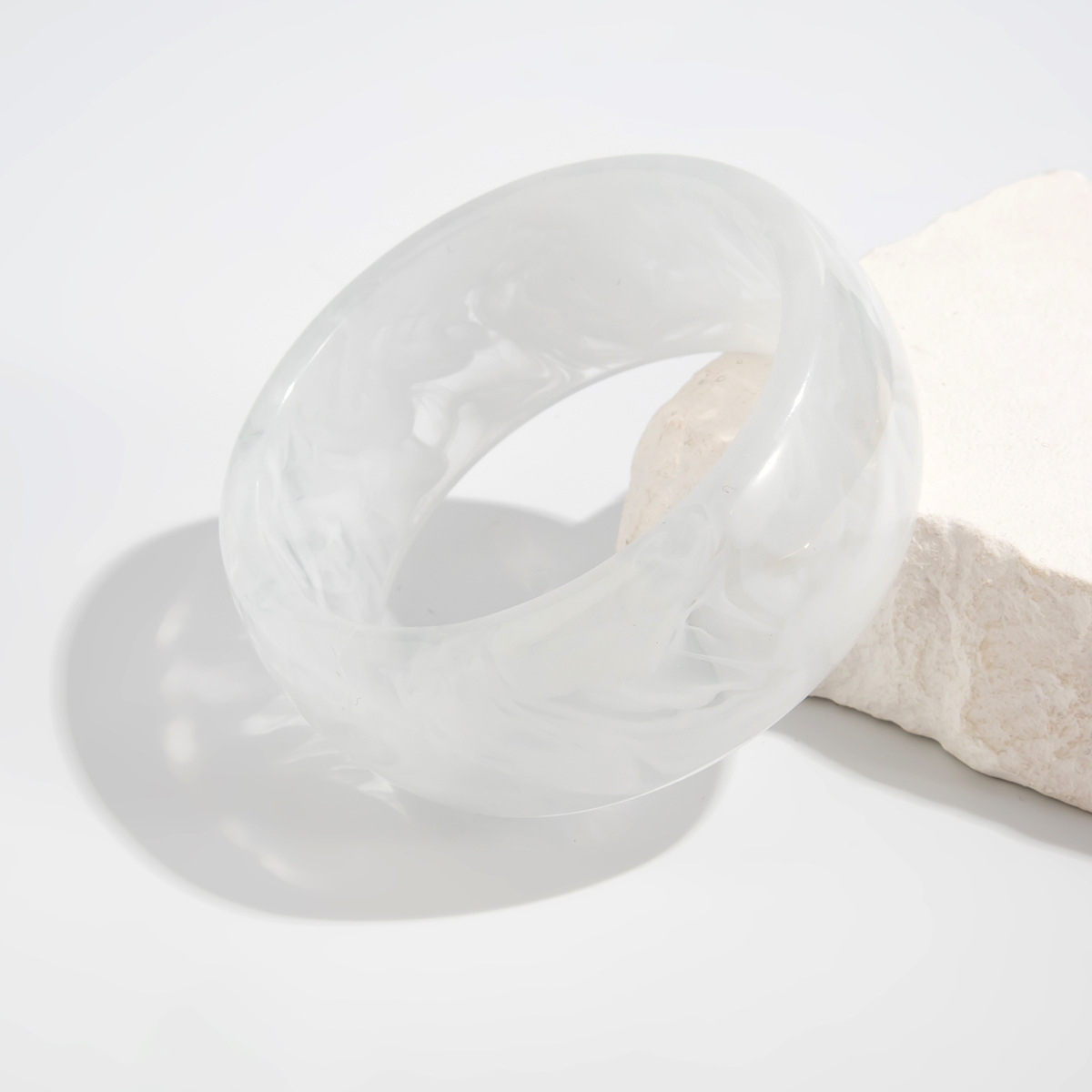 Exaggerated, Translucent Resin-dyed Bracelet