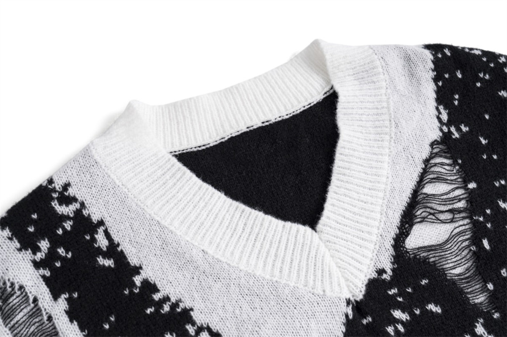 Men's Sweater Color Matching Crochet V-neck Hole Pullover Knitted Vest