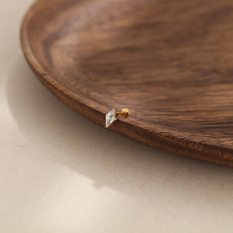 Flat Bottom Internal Thread Inlaid Diamond Zircon Ear Studs