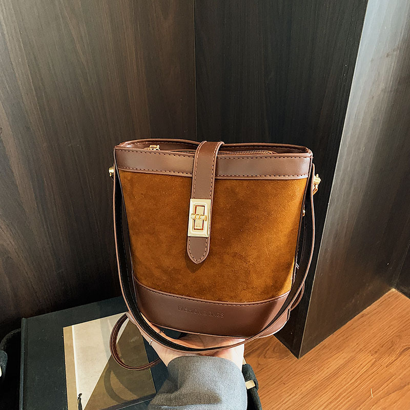 https://cf.cjdropshipping.com/quick/product/8984e1c2-1757-490a-96d9-2518365c5c4e.jpg