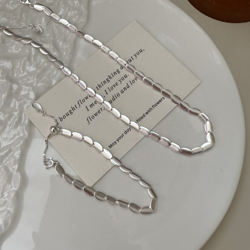 Womens Fashionable Retro Minimalist Matte Bracelet