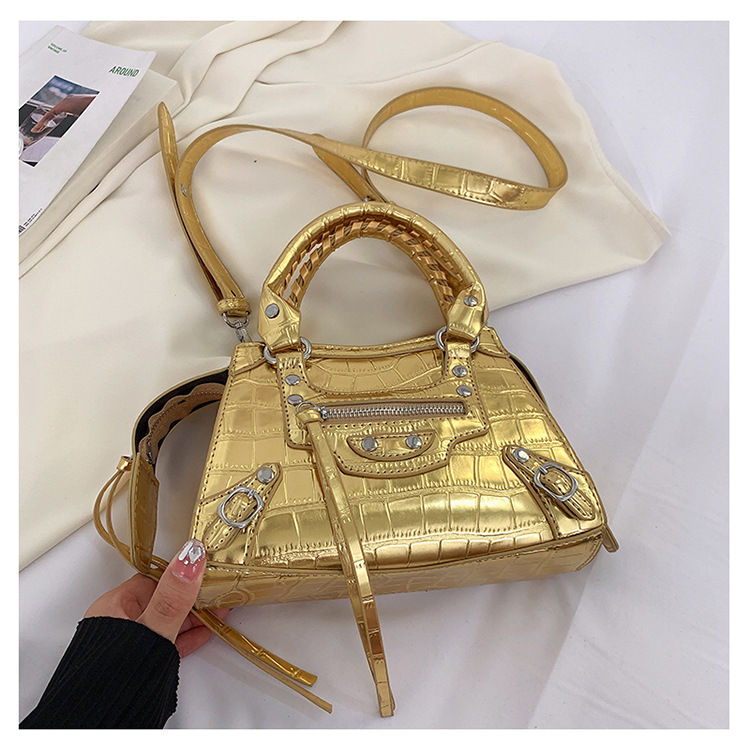 Title 18, New Portable Rivet Tassel Personality Messenger...