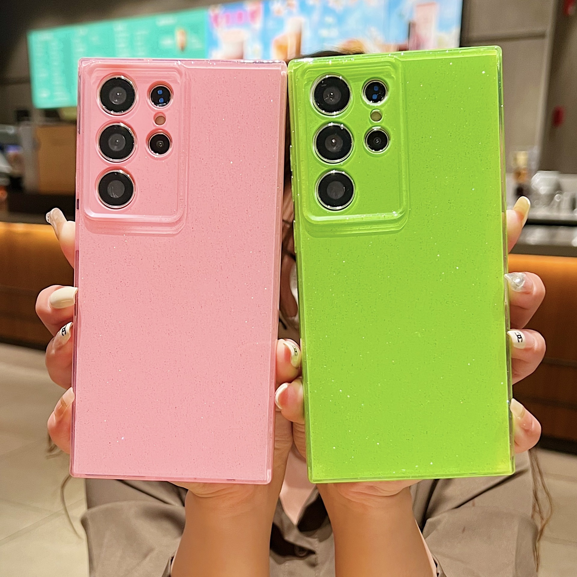 Funda silicona brillo gelatina orificio completo