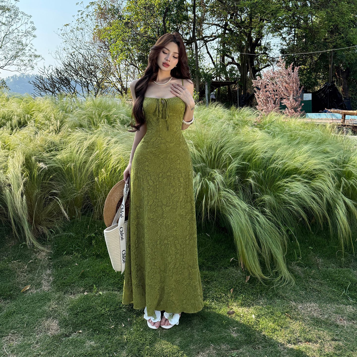 Chest-flattering Vacation-style Strap Slip Dress