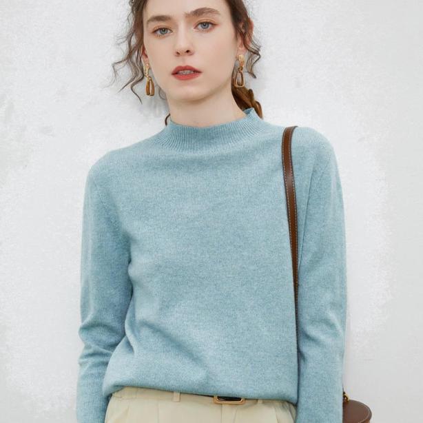 Half-high-neck Solid-color Loose-fit Pullover Knit Sweater