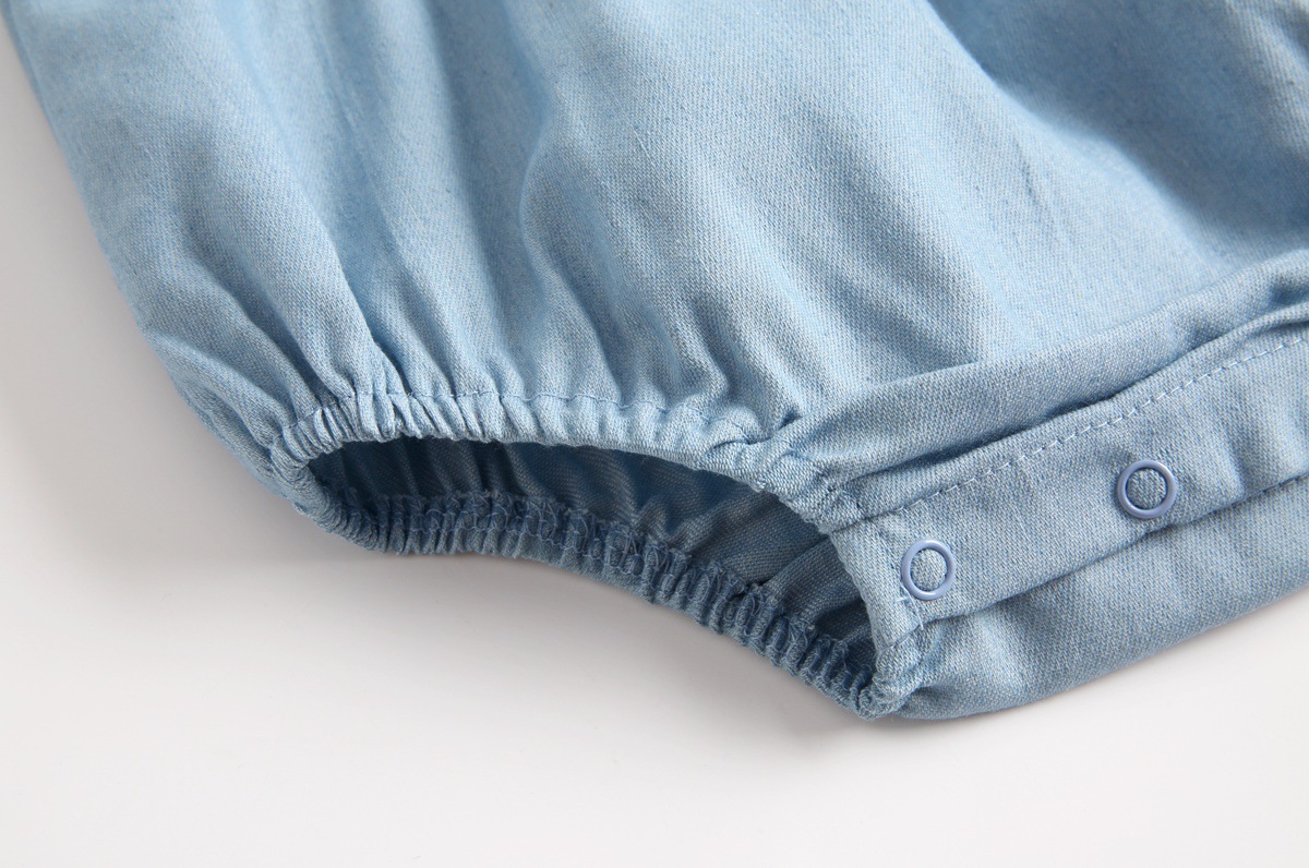 Title 9, Baby denim romper met wikkeldesign en anti-wind...