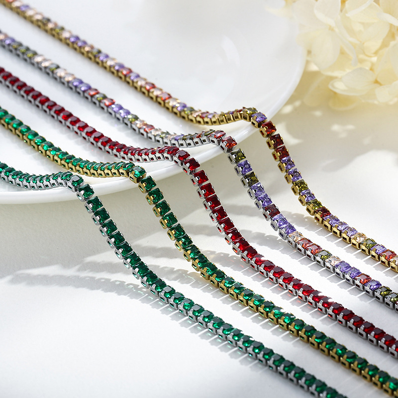 Women's Retro Color Zircon Necklace