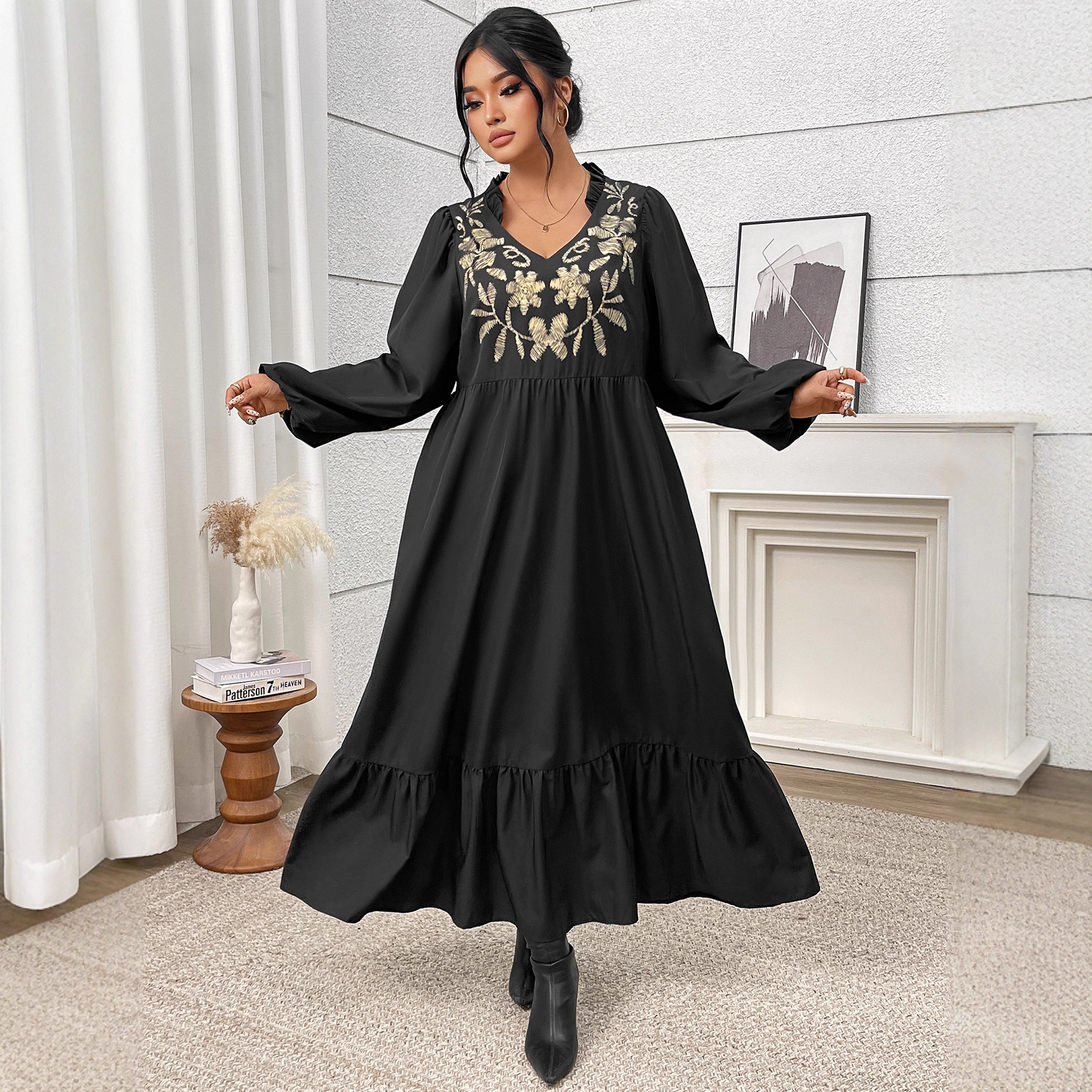 Women's Printed European And American High-Waisted Slim Black Ruffled Dress
