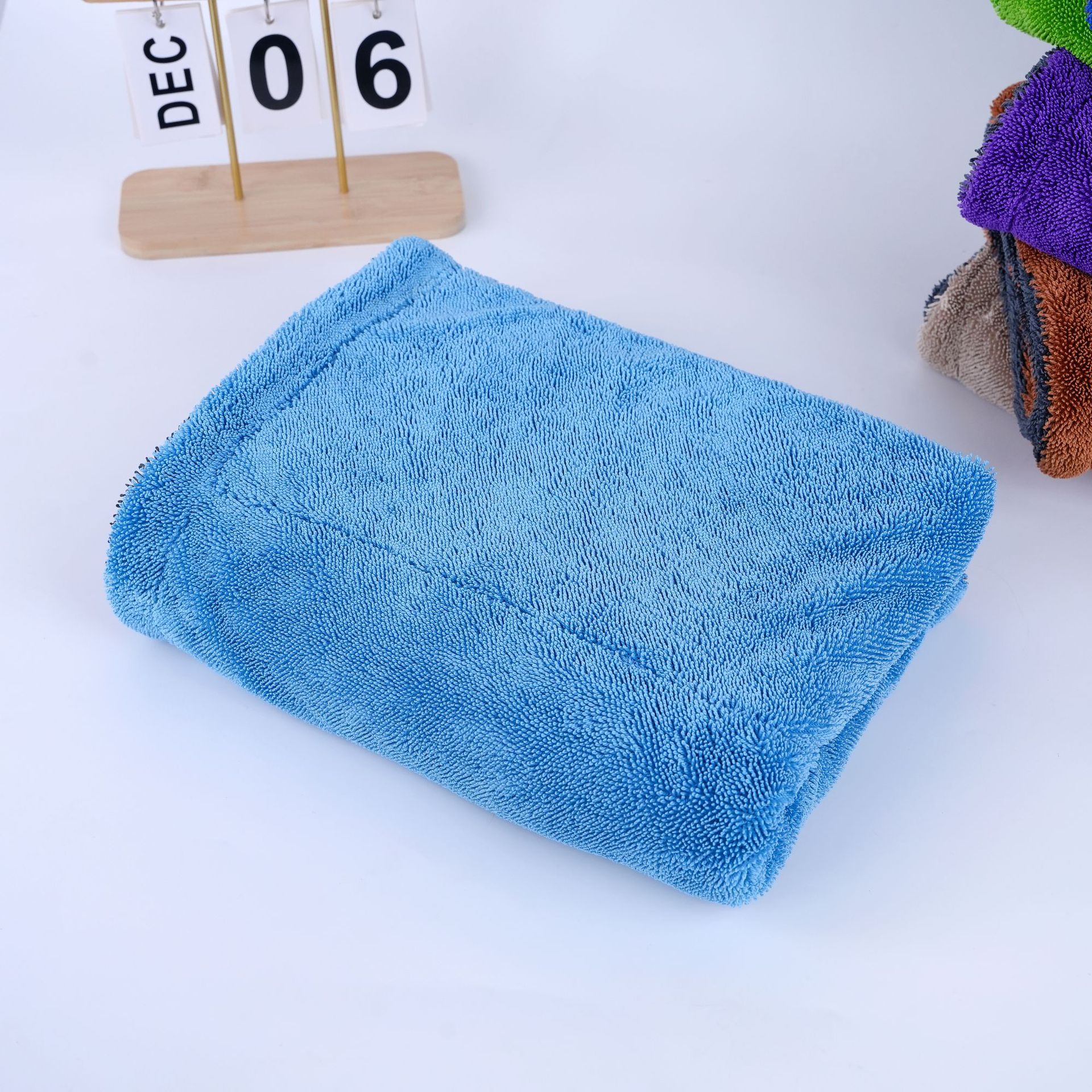Double-sided Thickened Absorbent Car Cleaning Cloth 4