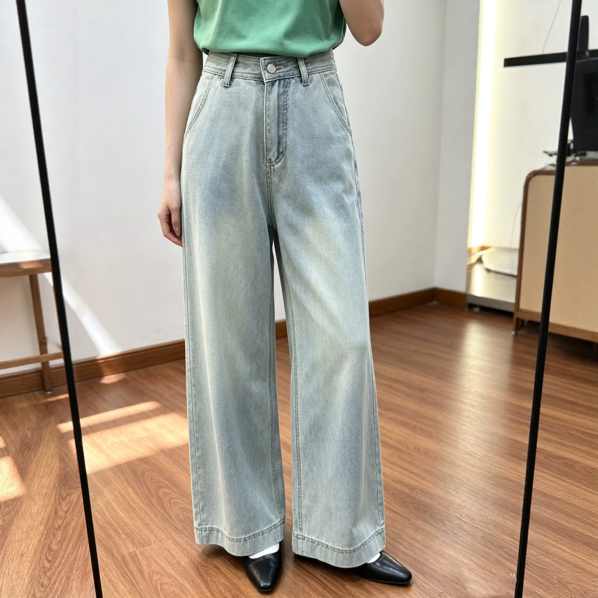 Women's Washed Blue Wide-Leg Denim Pants