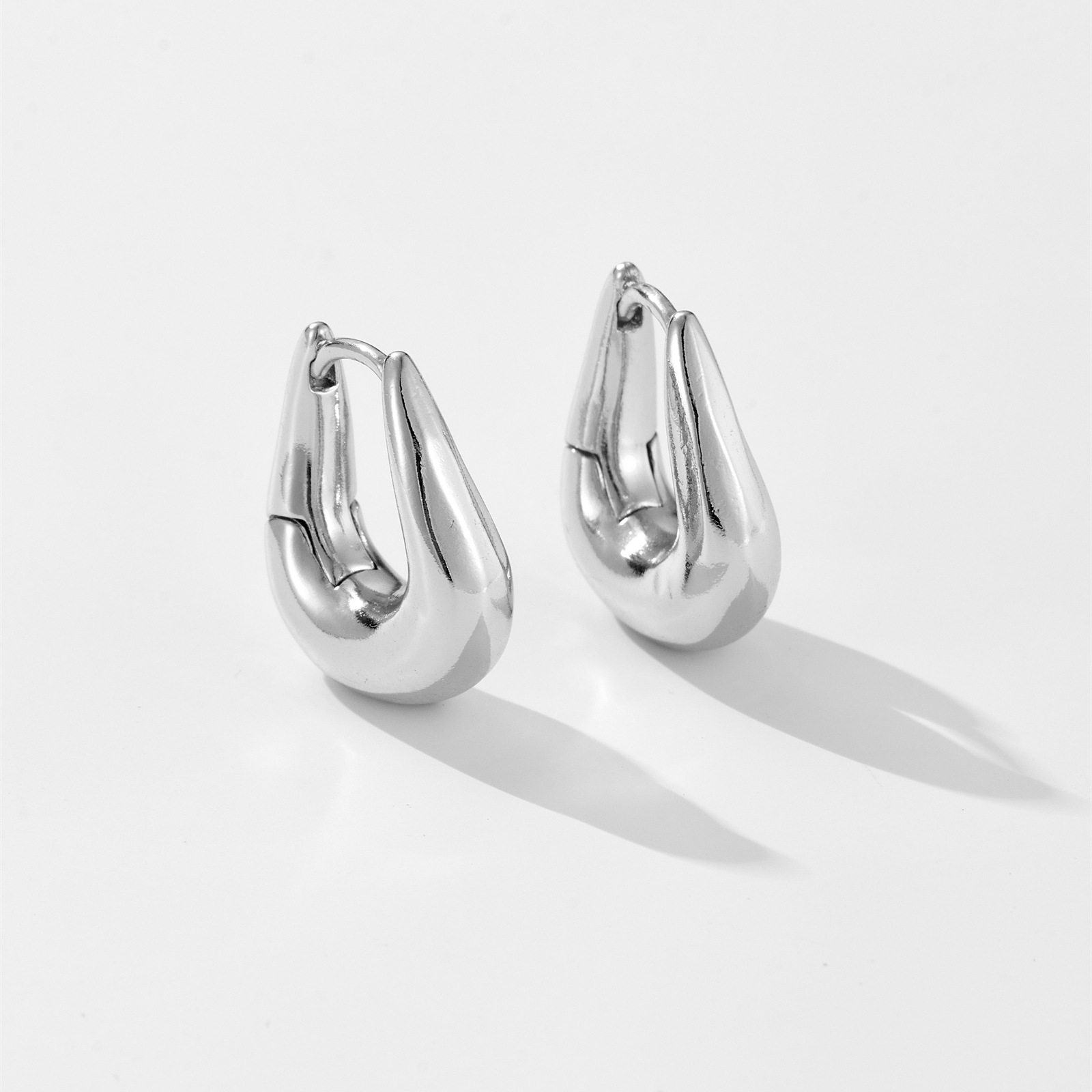 Korean Jewelry French Retro Ear Clip Cold Style High Sense