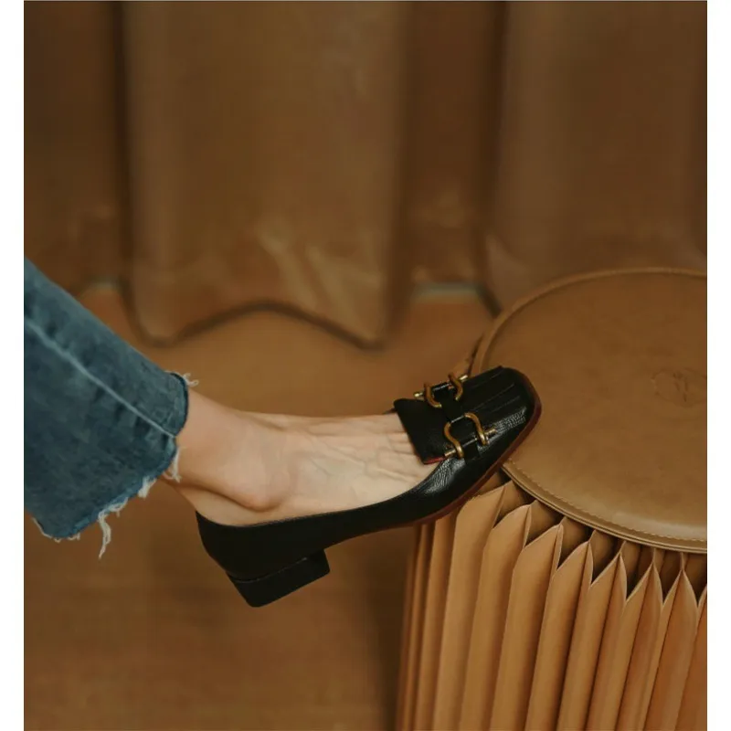 Women's Low Heel Square Toe Fringed Pumps - Brown