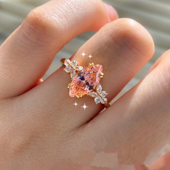 Sweet Fashionable And Elegant Ring For Women