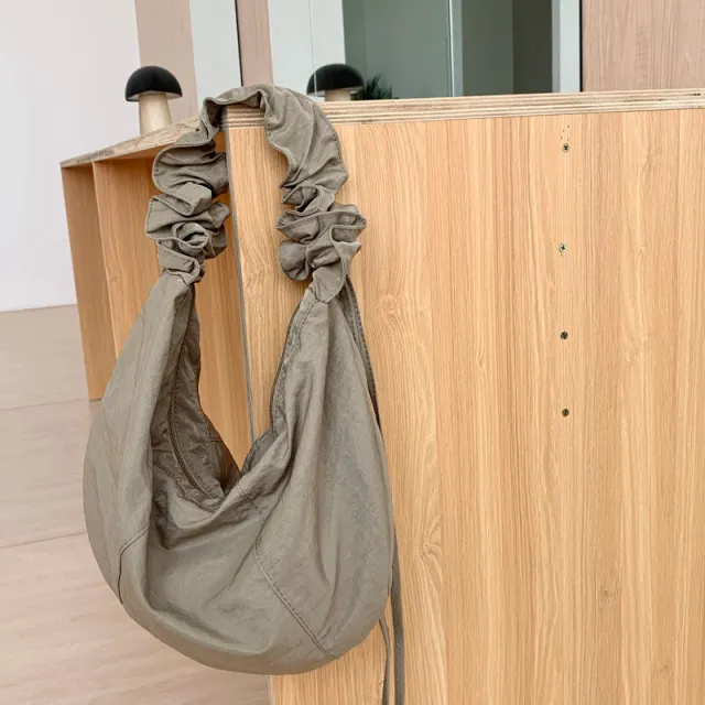 Women's Fashionable Simple Pleated Nylon Cloth Portable Shoulder Bag Khaki - Shop at LoveMi