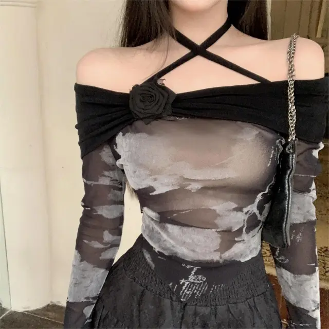 Design Contrast Color Irregular Slim fit Tight Sun Protection Top Black - Shop at LoveMi