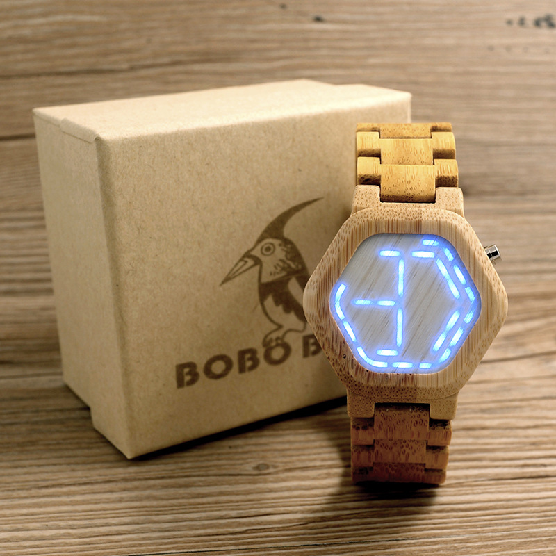 Classic Wooden Quartz Analog Watch 2