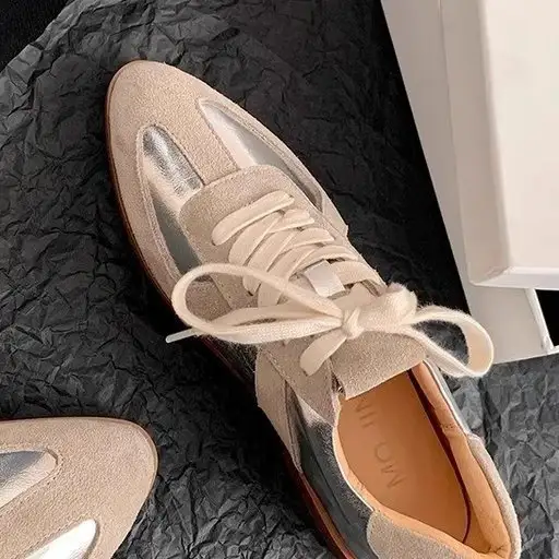 Womens Retro Casual Pointed-Toe Flat Sneakers