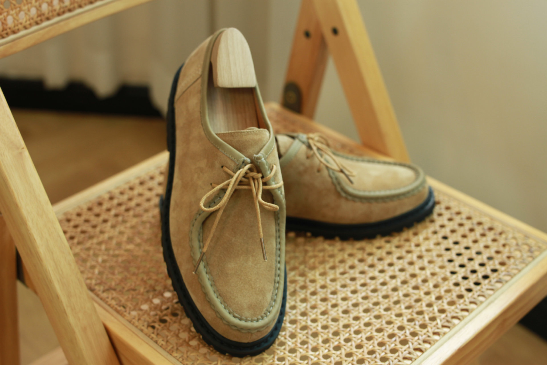 Title 17, Indian Leather Shoes American Retro Suit Shoes