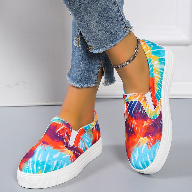 Casual Large Size Canvas Shoes Women's Flat Bottom
