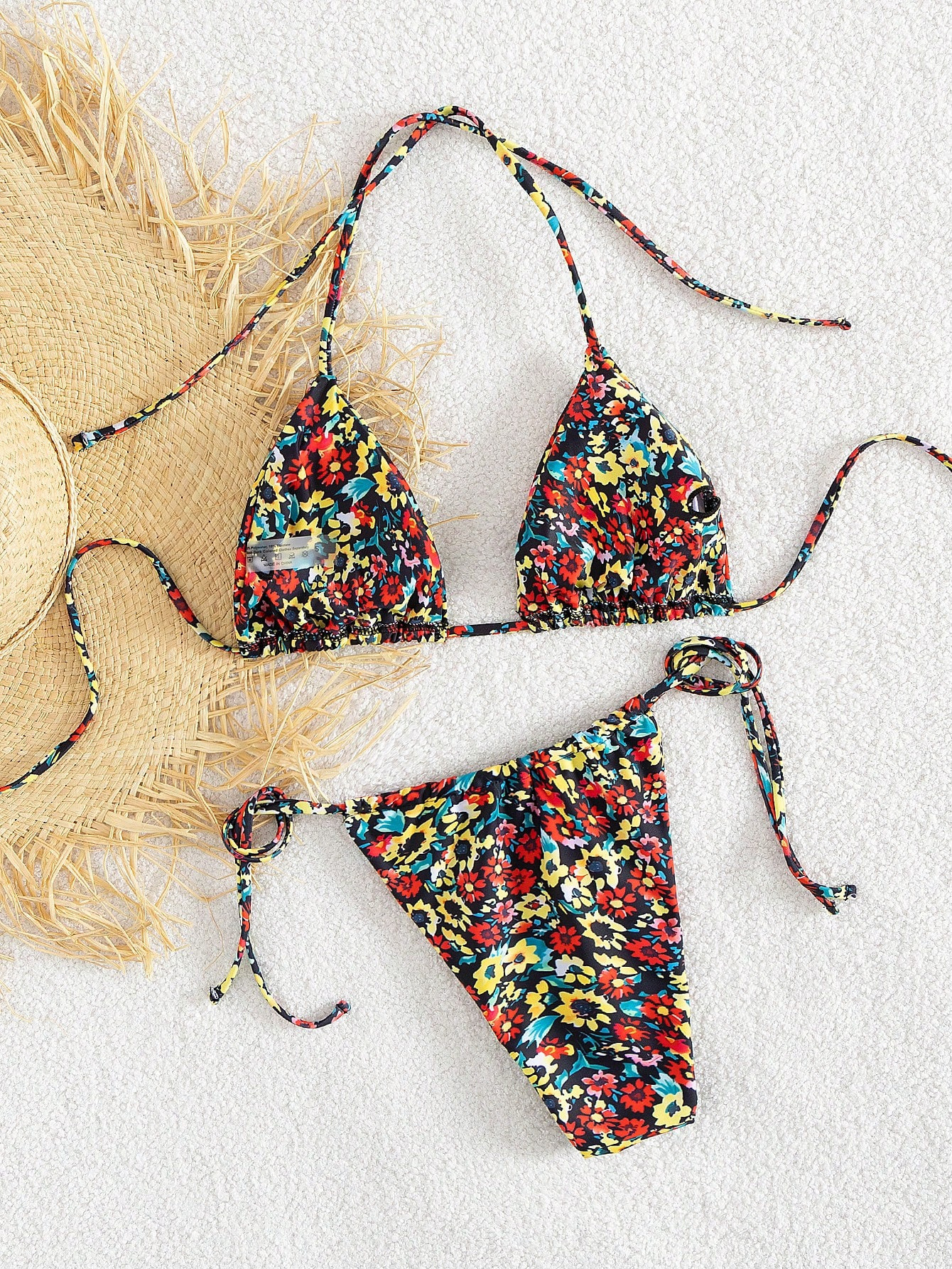 Buy Women's Clothing Online | Buy Trending Dresses for Women