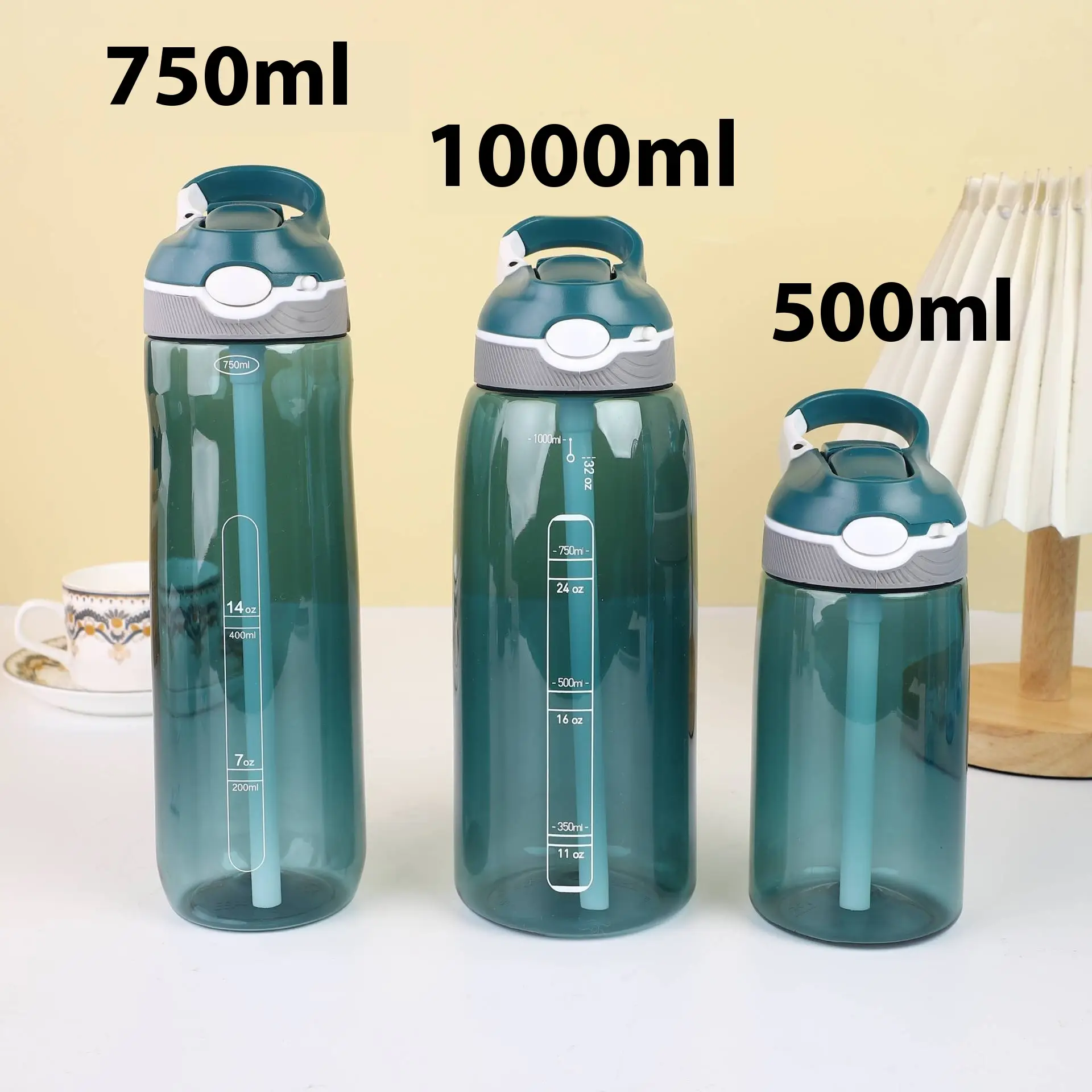 Large Capacity Tritan Portable Outdoor Sports Cup With Straw