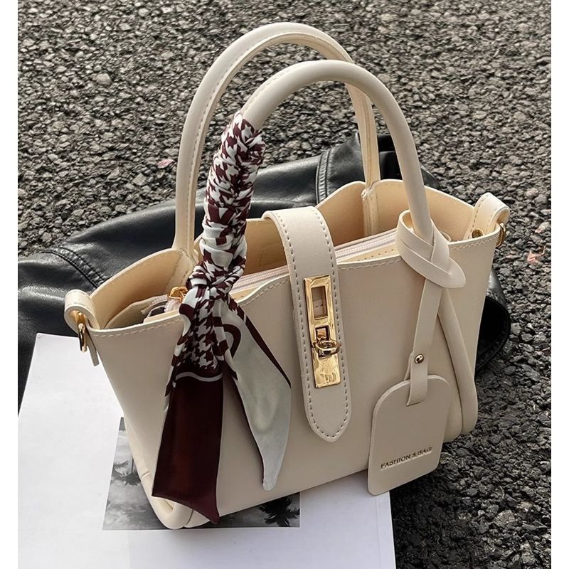 Sac Bandoulière Femme Texture — Cuir PU Minimaliste Urbain 7