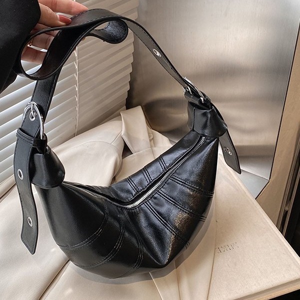 Dumpling Bag A Simple Stylish And Retro Crossbody Shoulder Bag For Women