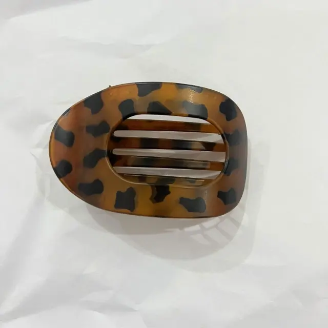 Elegant Duckbill Female Back Head Updo Large Size Shark Clip Hawksbill Color - Shop at LoveMi