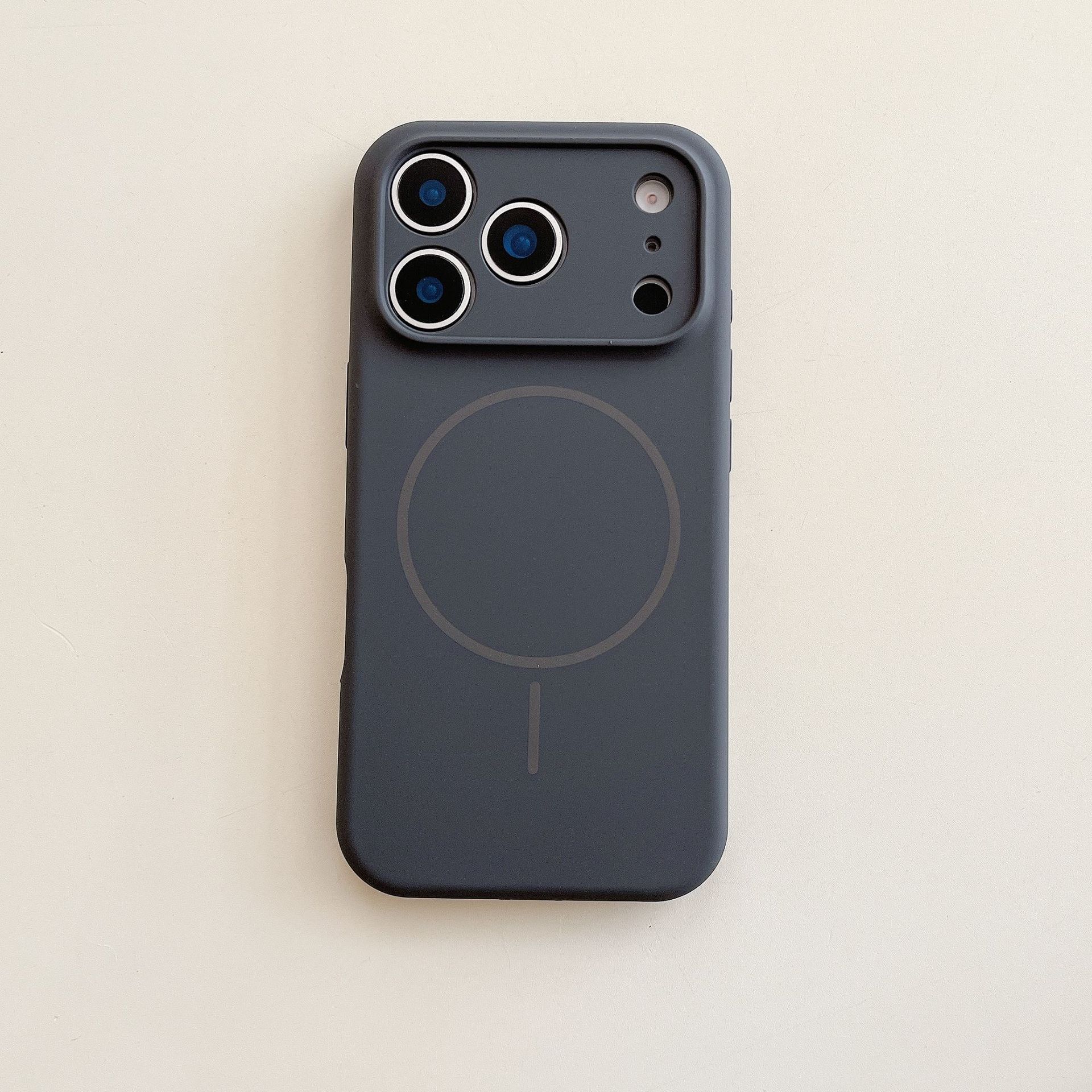 Full-coverage Precision-cut Silicone Magnetic-button Phone Case