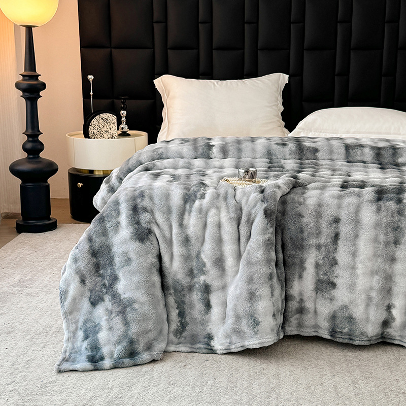 Rabbit-fur-like Plush Bubble Flannel Blanket With Printed Designperfect For Naps And As A Throw