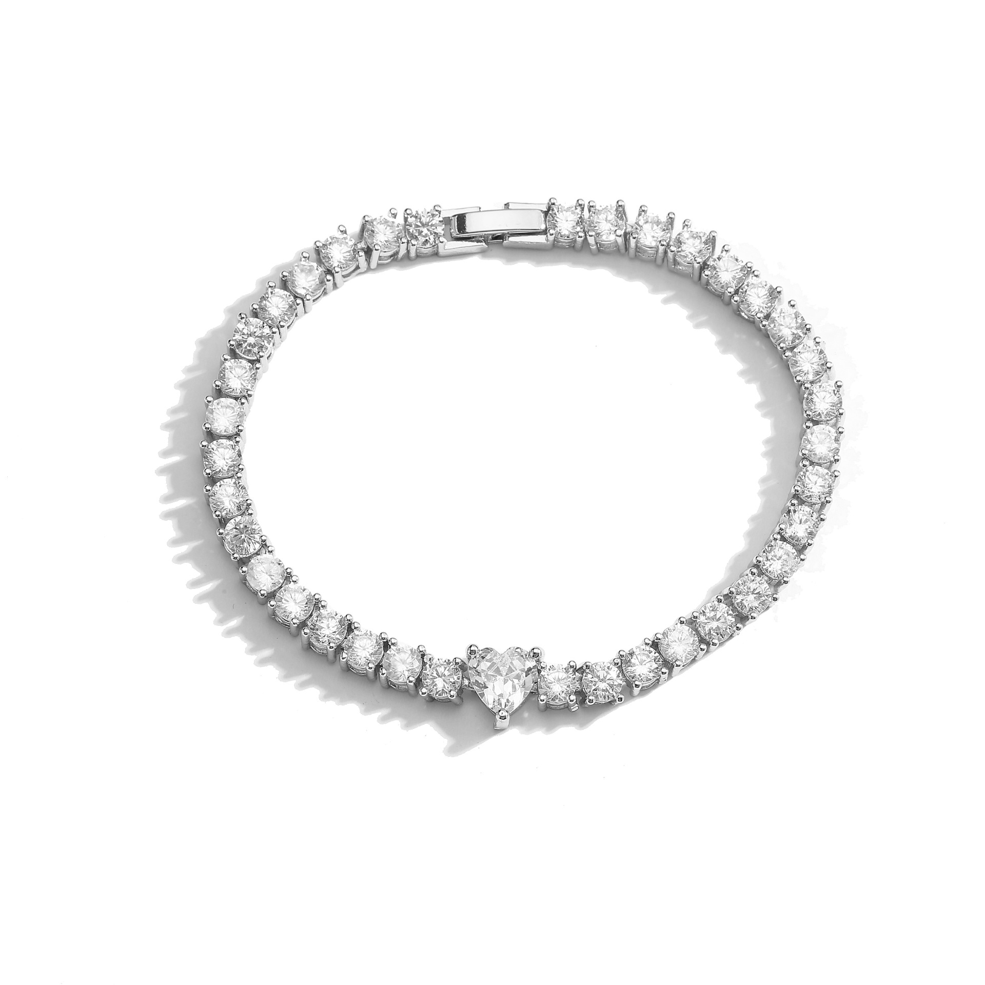 Micro Inlaid Zircon Love Heart-shaped Bracelet Full Diamond Luxury