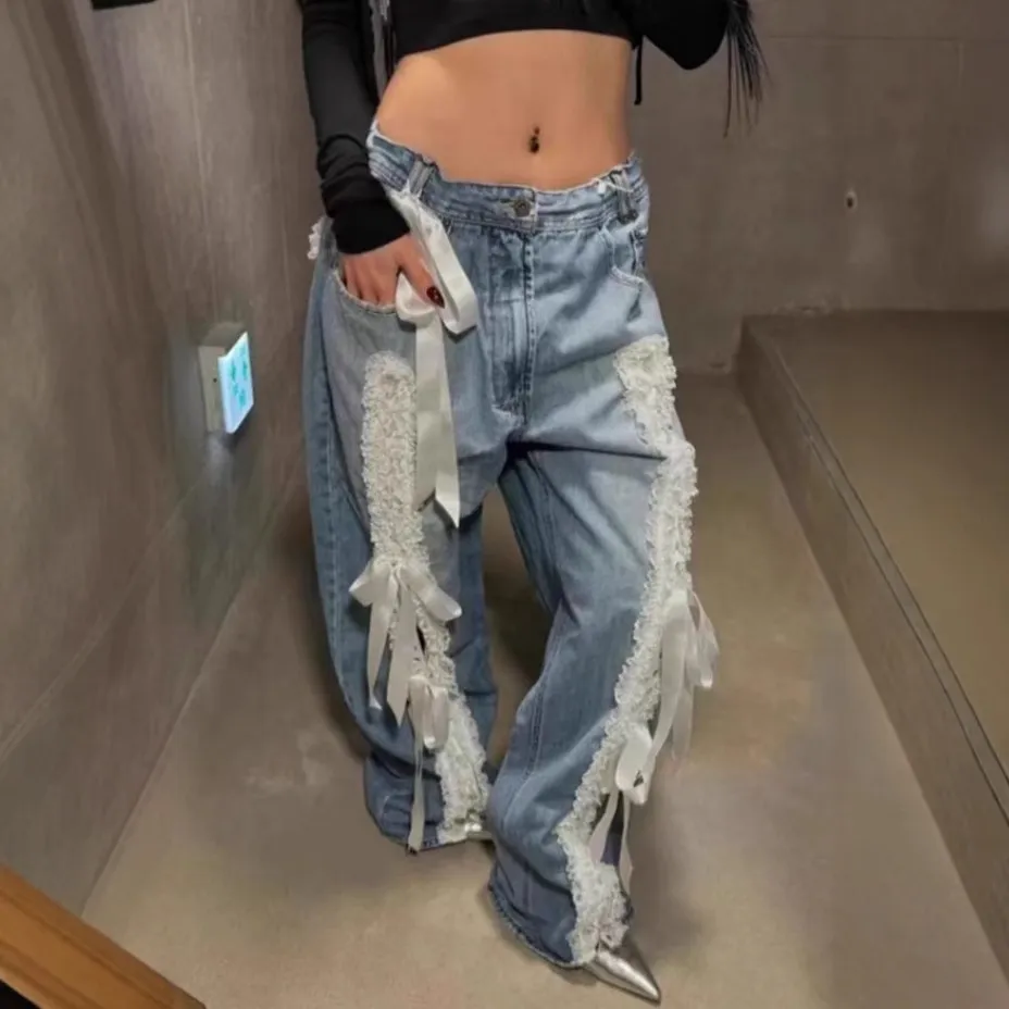 Women's American-style Retro Lace Lace-up Stitching Jeans - Blue