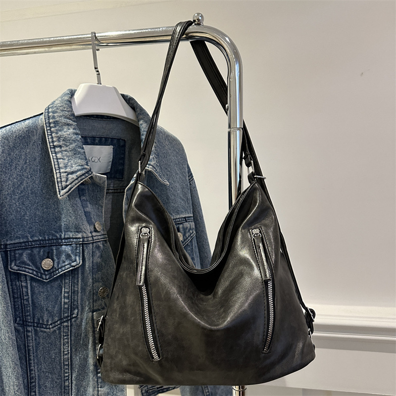 New Stylish Retro Shoulder Bag For Spring And Summer