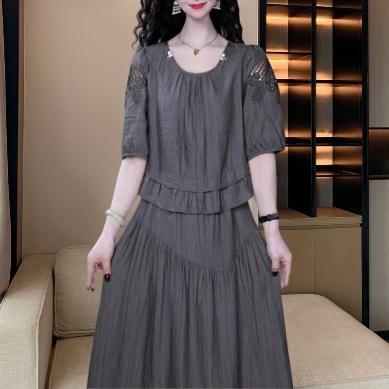 A-Line Three-Quarter Sleeve Midi Dress, picture 3 of 6