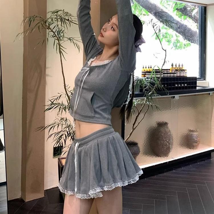 Hot Girl A- Line Skirt Casual Two-piece Suit