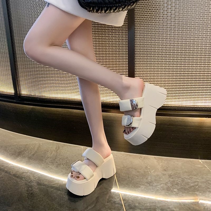 https://cf.cjdropshipping.com/quick/product/8c8536b0-cf06-43a6-9007-062f8ac30047.jpg