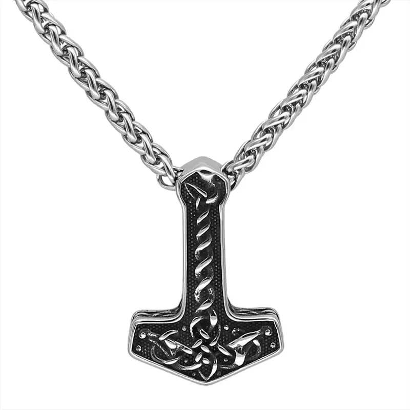 Personality Sweater Chain Stainless Steel Retro Europe And America Necklace Ornament
