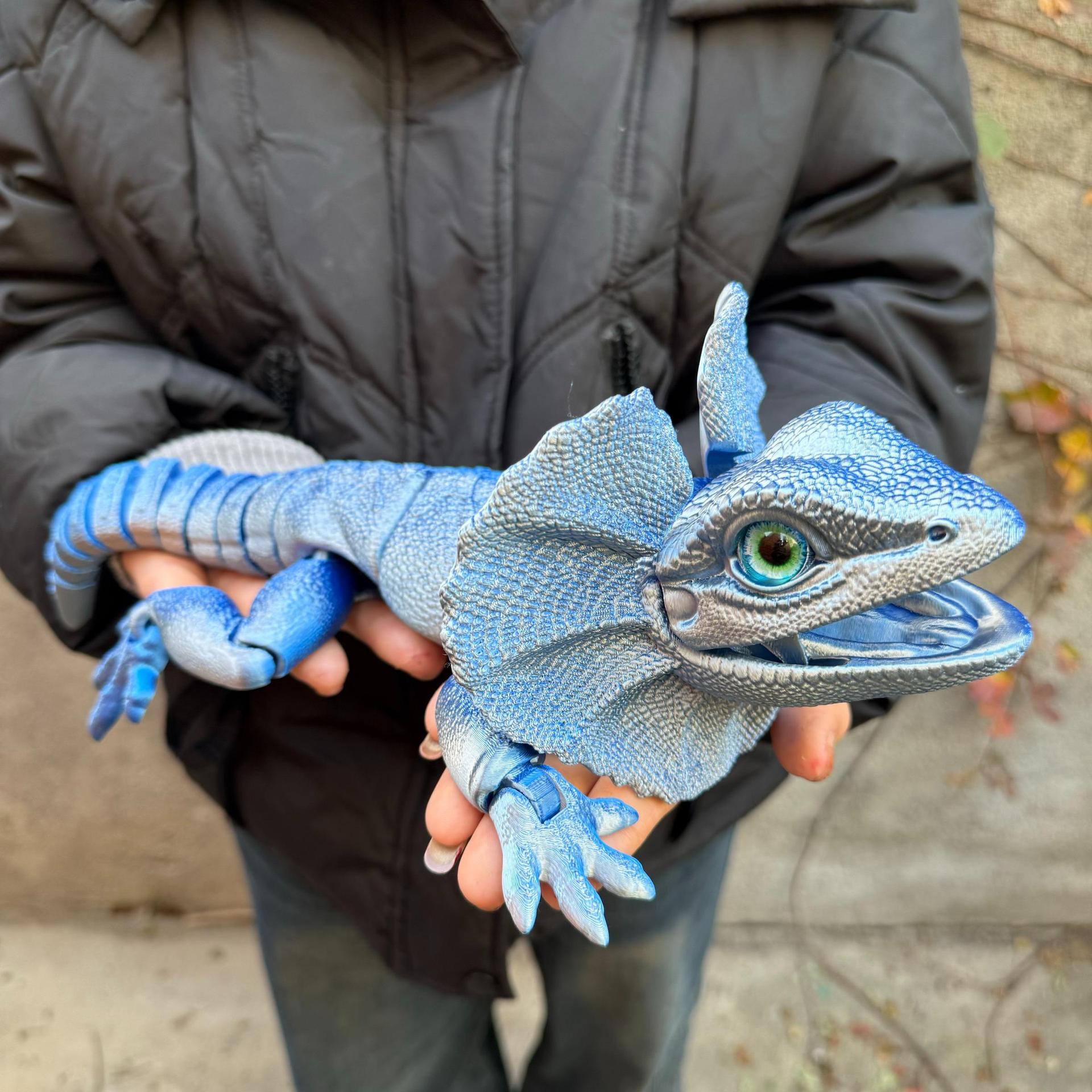 3D-printed Simulation Animal Chameleon Model Ornament