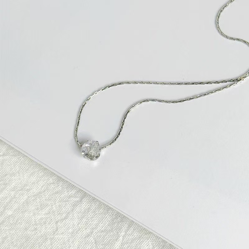 Affordable Luxury Niche Six-prong Sparkling Zircon Pendant Necklace