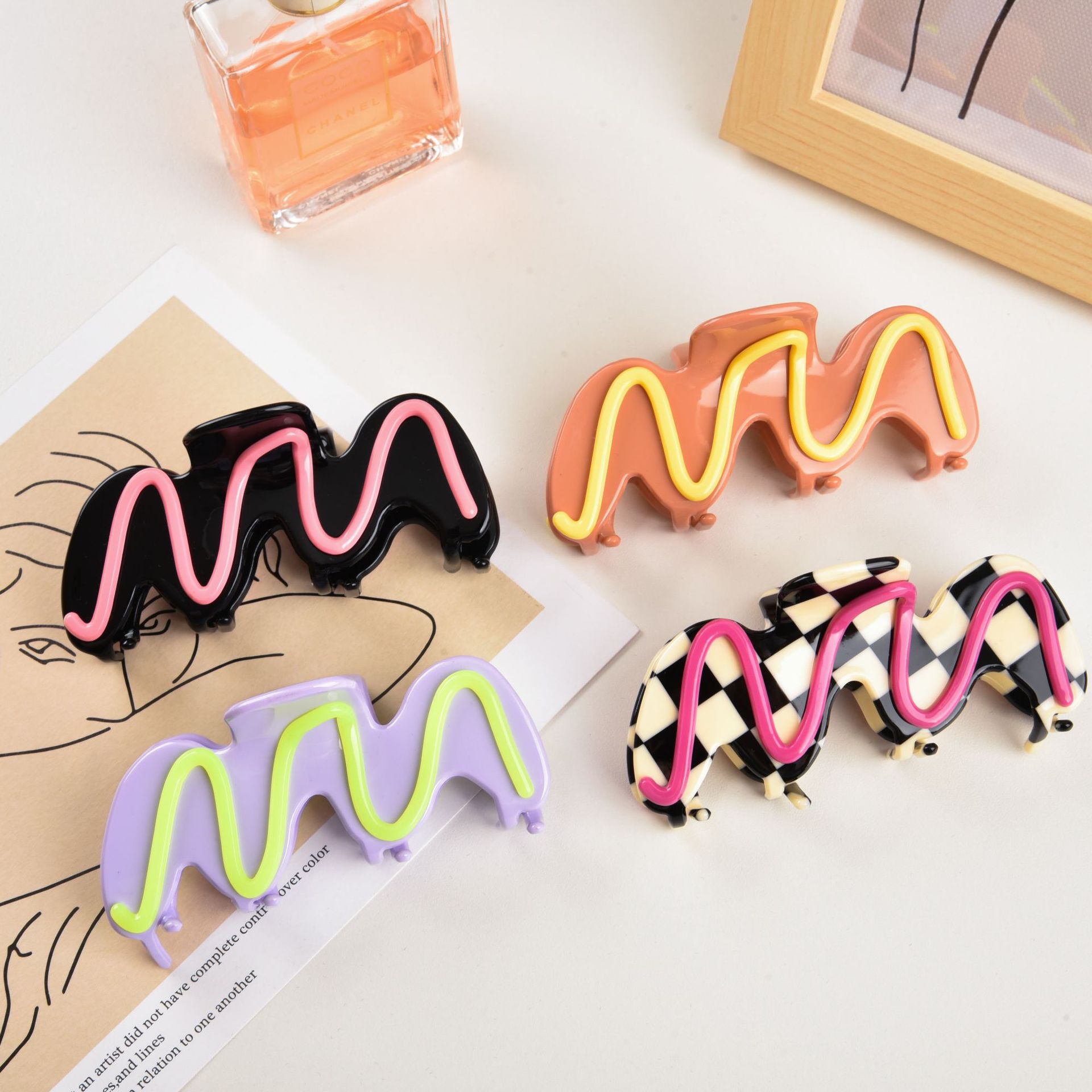 Title 9, New Candy Color Checkerboard Acetate Hairpin